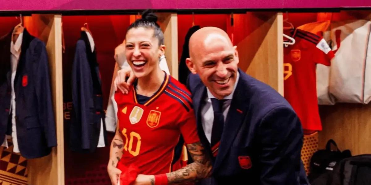 La jugadora ha hecho una petición luego de que se filtraran conversaciones suyas con el director del marketing de la RFEF