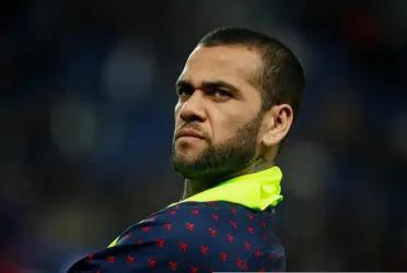 La llegada del brasileño podría suponer una ruptura en el equipo culé. A continuación los detalles de la nota.