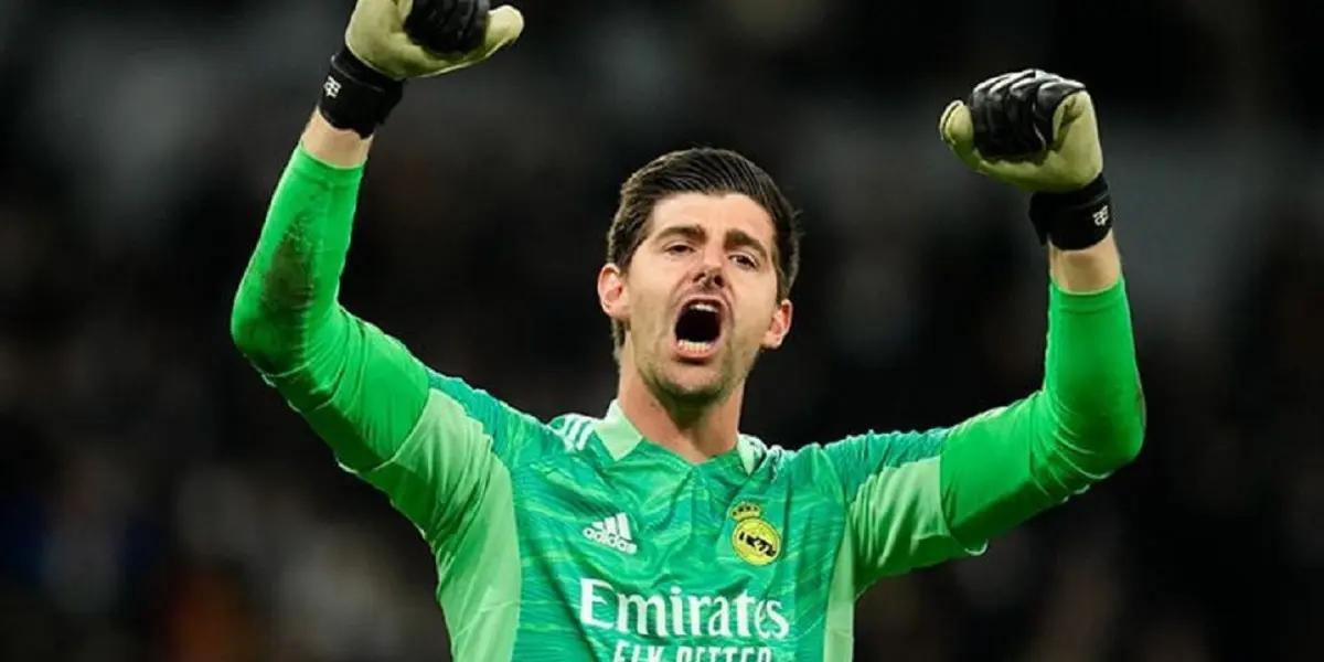 La noche de Thibaut Courtois en la final de la UEFA Champions League esta siendo brillante. El portero belga parece imbatible para el Liverpool y gracias a él la casa blanca no sufrió goles, sin lugar a dudas el mejor arquero del mundo.