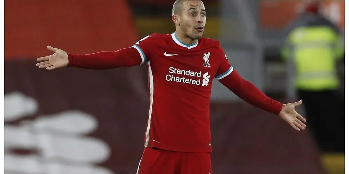 La posible llegada del jugador del liverpool ya está generando problemas en el equipo. A continuación los detalles de la nota.