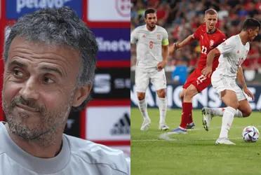 La Roja tuvo un primer tiempo para el olvido contra los checos y hubo un error de uno de los jugadores que pedía la afición