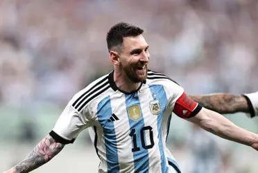 La Selección Argentina se puso en ventaja ante Ecuador gracias a un enorme gol de Lionel Messi.