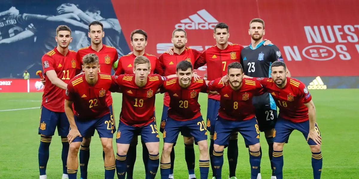 La Selección Española depende de sí misma para ser primera de grupo tras el sufrido triunfo ante Kosovo y la derrota de Suecia en condición de visitantes. ¿Qué necesita España para clasificarse al mundial del año que viene?