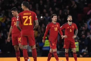 La Selección Española mereció mejor suerte contra Escocia pero hasta el referí les jugó en contra