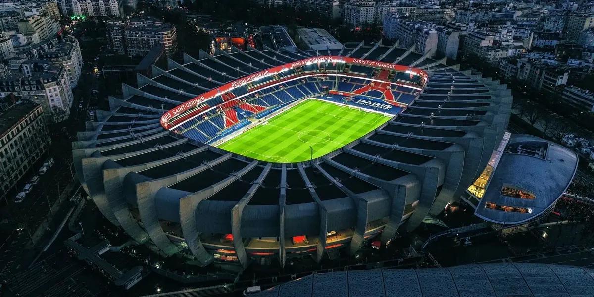 La UEFA resolvió cambiar la sede de la final de la Champions League (iba a ser en San Petersburgo) y trasladarla a París. Asimismo, manendrá el esquema de entradas para la máxima cita de clubes.