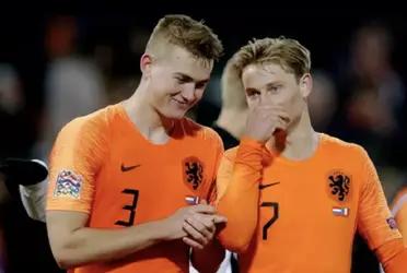 La Vecchia Signora quiere reforzar su zona de volantes para el corto plazo y se fijó en Frenkie de Jong. En el mismo momento en que los blaugranas posaron sus ojos en Mathis De Ligt