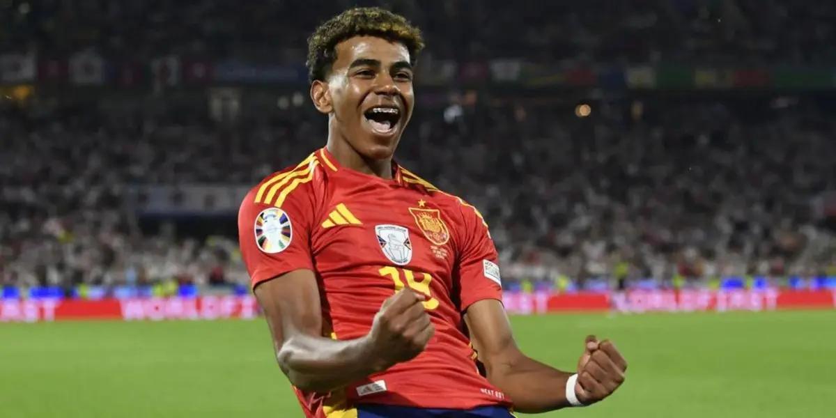 Lamine Yamal festejando su gol contra Francia en las semifinales de la Eurocopa. (Foto: EFE)