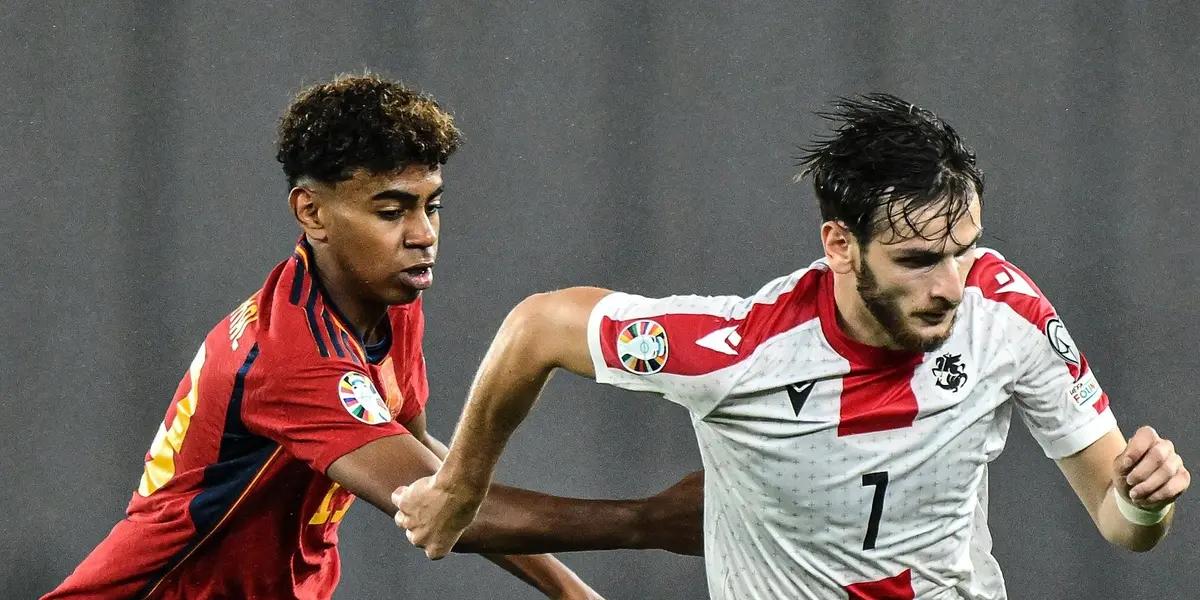 Lamine Yamal se convirtió en el jugador más joven en debutar en España.