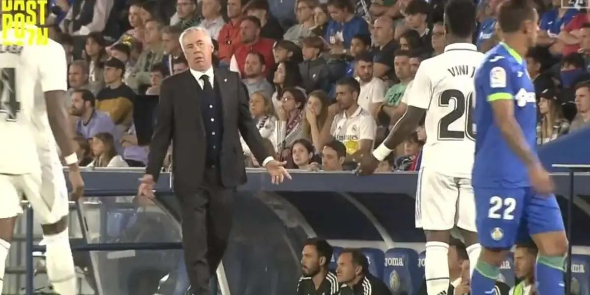 Las actuaciones del brasileño no tendrían del todo contento al entrenador italiano y se lo habría hecho saber.