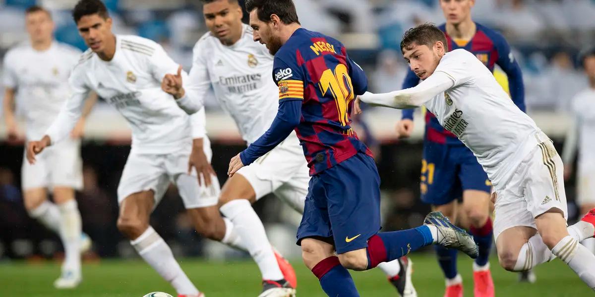 Las dos instituciones más grandes de España se enfrentaron en multiples ocasiones, con una minima ventaja para el club merengue, El Clásico es un encuentro que levanta sensaciones a nivel mundial.