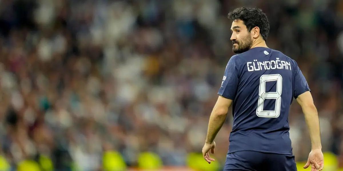Las instituciones de la capital española pugnan por la ficha del mediocentro Gundogan, del Manchester City. Rumores de un viaje a Madrid por estas horas, acrecentaron los comentarios sobre su salida.