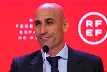 Las personalidades del fútbol, tanto jugadores como directivos, han salido a oponerse a la decisión que tomó Rubiales.