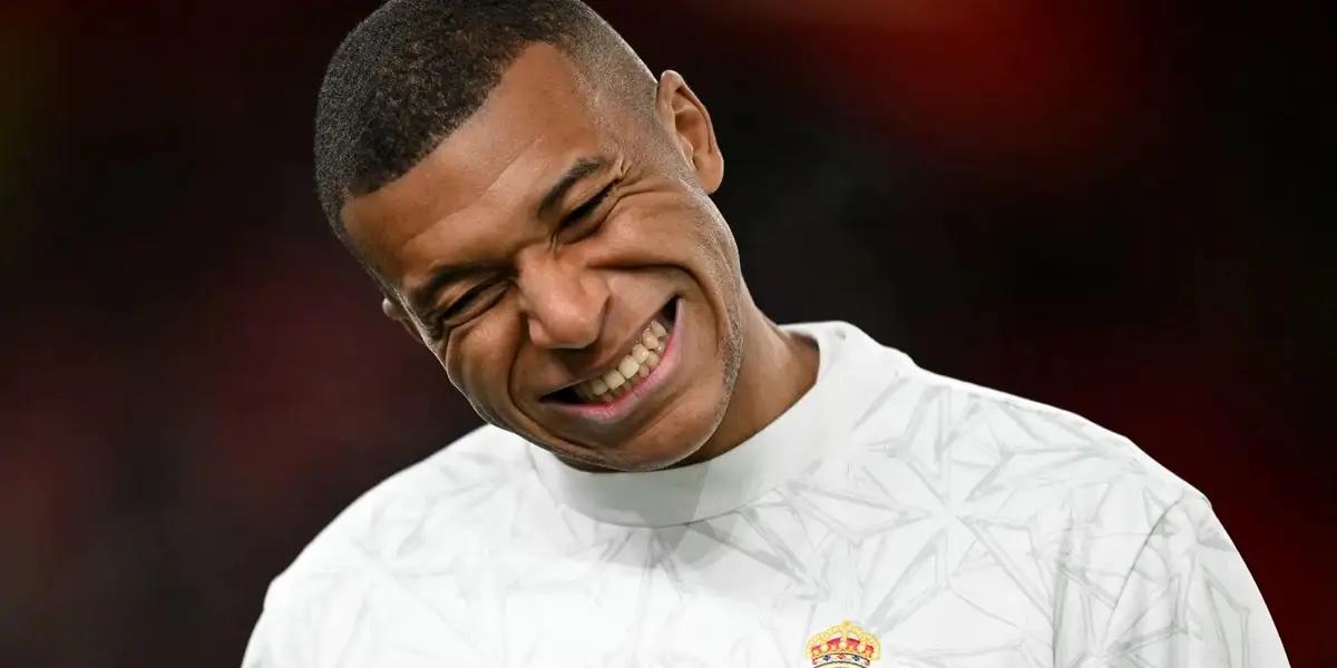 Las redes sociales se han llenado de memes y burlas a los aficionados del Barcelona y del Atlético de Madrid por el liderato