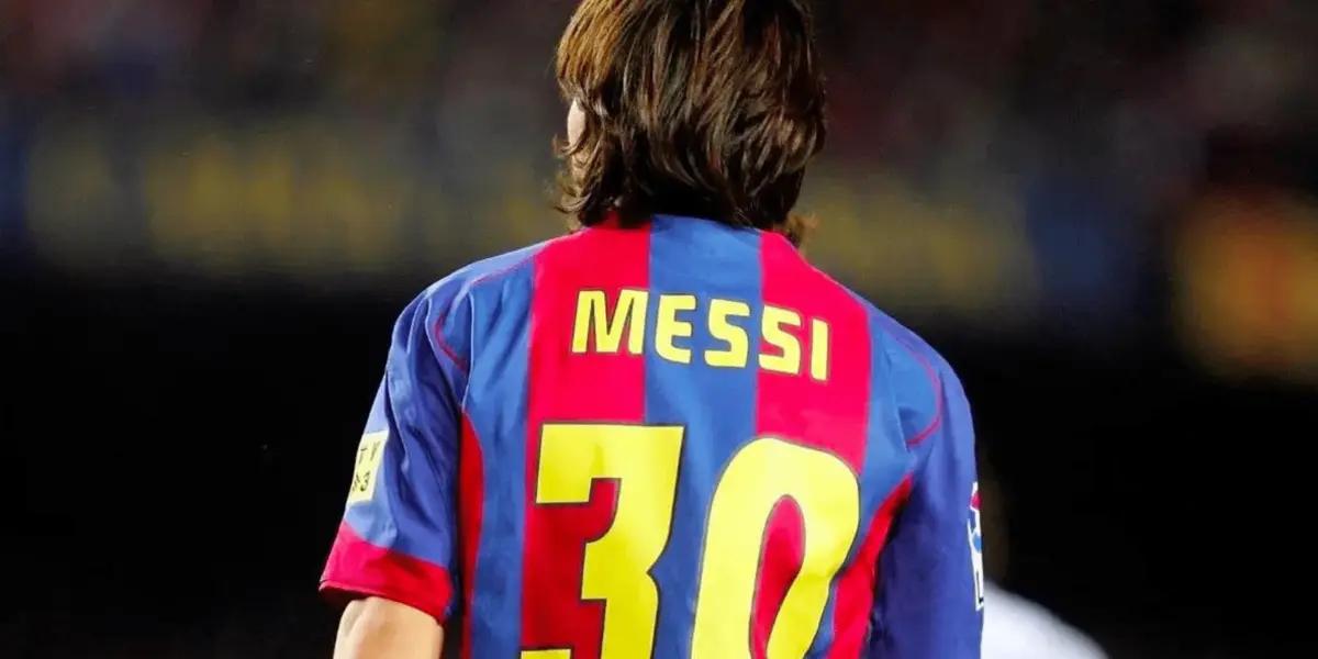 Lionel Messi le entregó su primera camiseta oficial a una persona muy particular