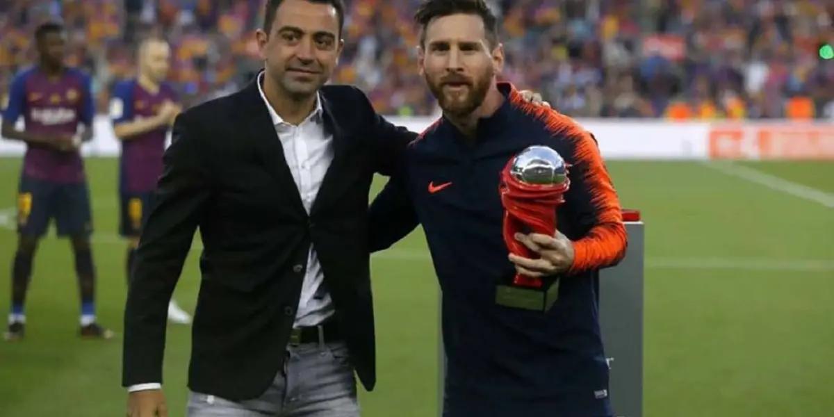 Lionel Messi tuvo un viaje relámpago a Barcelona donde cenó con sus amigos Jordi Alba y Sergio Busquets en el conocido restaurante Sushi 99. Allí coincidieron con el actual entrenador culé Xavi Hernández quien cenaba allí junto a su esposa por su cumpleaños. Más allá de alguna especulación, el crack argentino cumplirá su contrato de 2 años con el PSG.