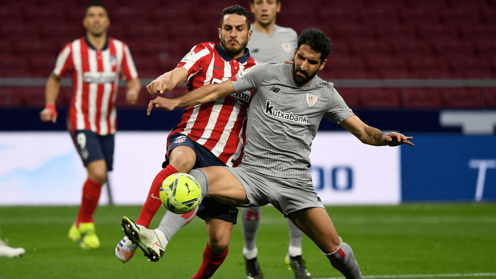 Los dos atléticos de La Liga están jugando ahora por la quinta jornada de la competición y acá te mostramos que jugadores más relevantes pasaron por ambos equipo a lo largo de su historia.