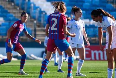 Los dos clubes más grandes de españa están a nada de verse las caras por la Champions League Femenina, y en esta nota nota se mostrarán las diferencias deportivas entre ambas instituciones, quien llega mejor al duelo, entre otras cosas.
