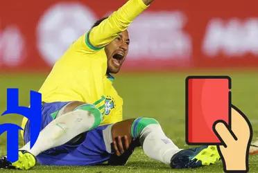 Luego de la rotura del ligamento cruzado anterior y del menisco que sufrió con su selección, el brasileño no ha parado de acumular malas noticias