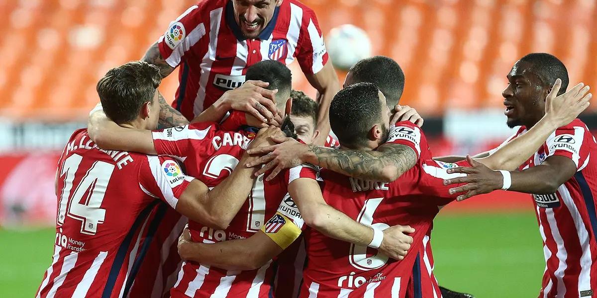 Luego de un mercado de pases importante, Atlético Madrid necesita recibir dinero para equilibrar sus cuentas, y la venta de un importante delantero podría solucionar todos sus problemas.