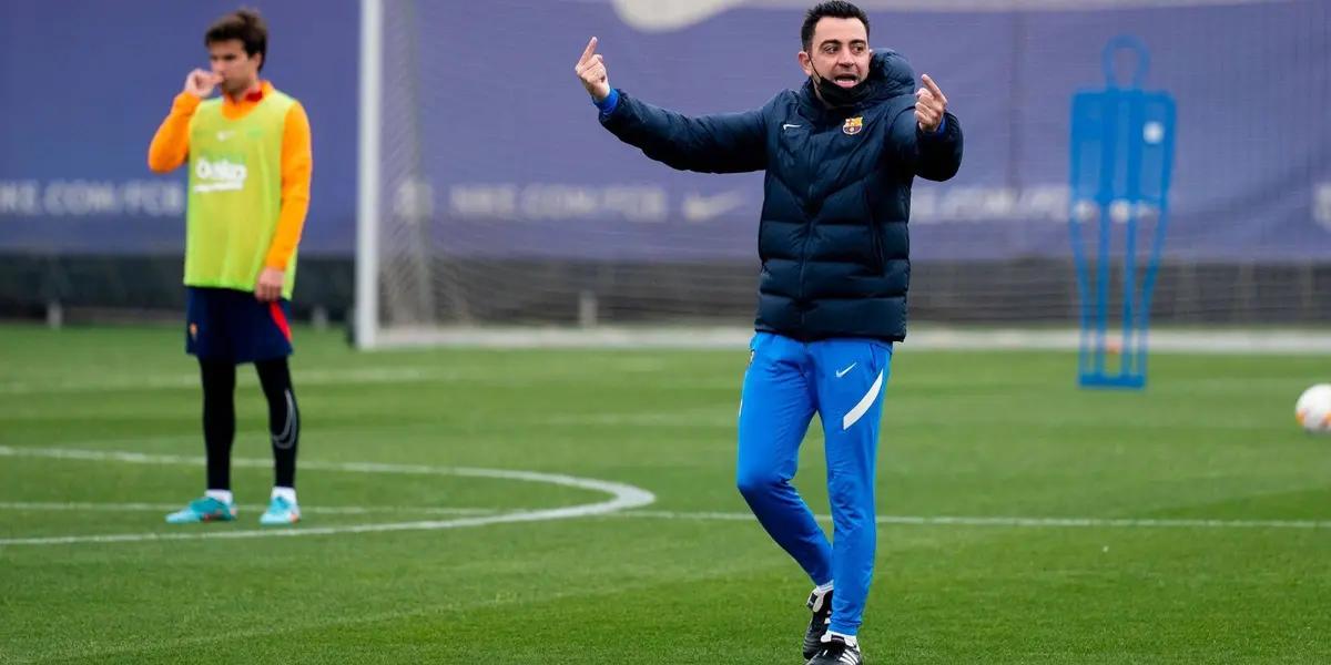 Luego de un rendimiento irregular, Xavi buscaría encontrarle el reemplazo a un jugador en el que confió y no cumplió.
