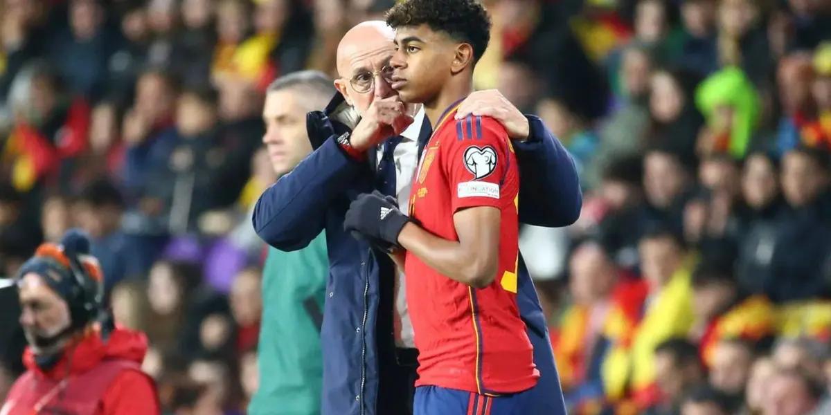 Luis de la Fuente y Lamine Yamal Foto: Estadio Deportivo