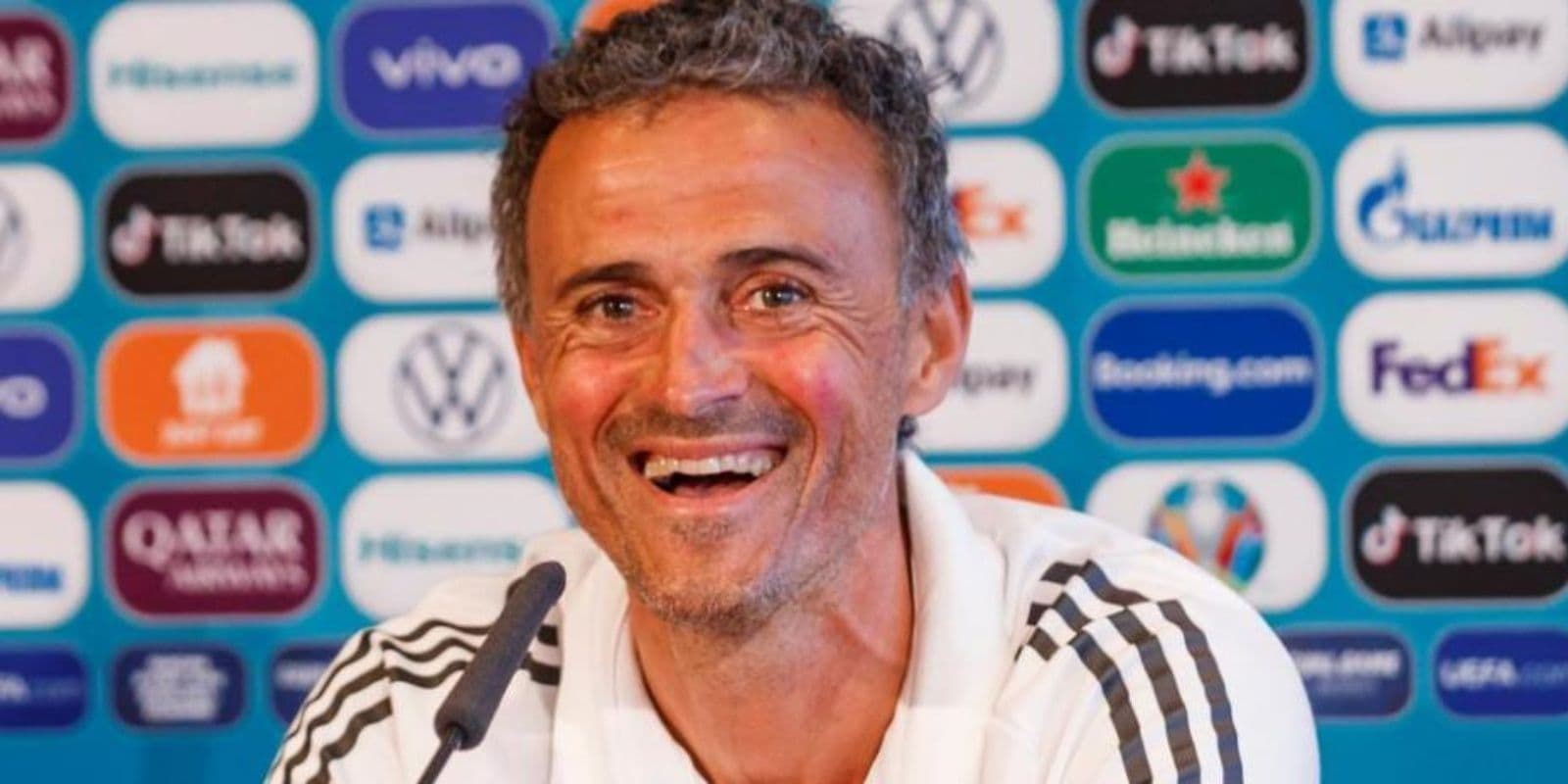 Luis Enrique esbozó una sonrisa después de la eliminación de la selección española ante Marruecos.