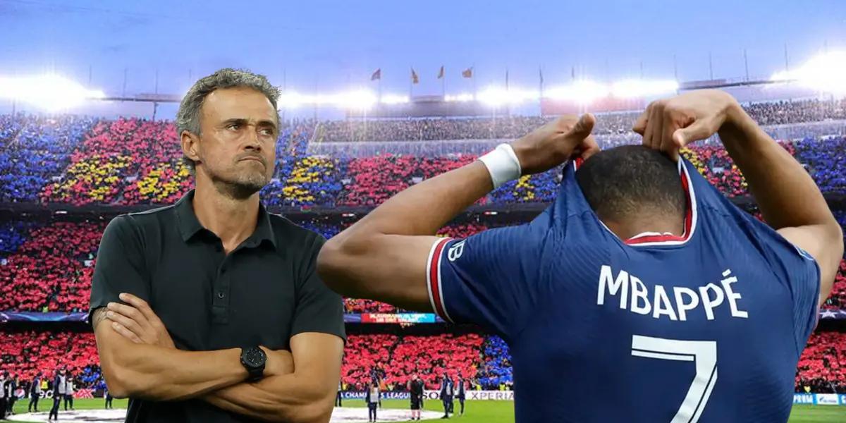 Luis Enrique serio, Mbappé sacándose la camiseta. Camp Nou de fondo.