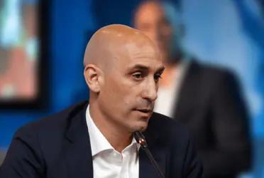 Luis Rubiales pudo haber hecho mucho más para salvar su puesto en la RFEF, pero jamás movió su posición y así terminó