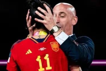 Luis Rubiales sigue poniendo excusas luego de darle el beso a Jenni Hermoso, sorprendió lo que dijo ahora