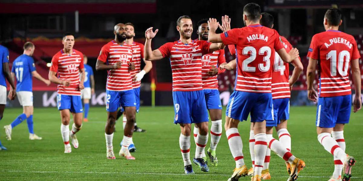 Mallorca cayó por seis a dos ante el Granada, en un partido vibrante los visitantes se impusieron y salieron de la zona de descenso. El Mallorca quedó complicado de cara al final de La Liga.