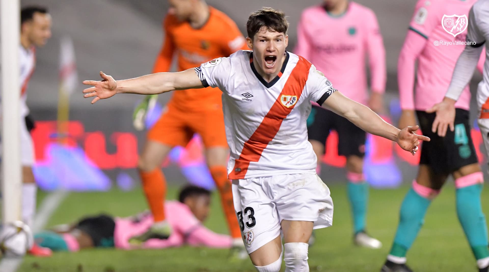 Marcelo acaba contrato a mitad de este año y es casi un hecho que no continuará en el Real Madrid. Es por eso que la Casa Blanca busca un jugador para reemplazarlo y Fran García del Rayo Vallecano sería el elegido.