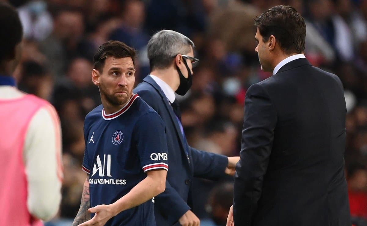 Mauricio Pochettino decidió reemplazar a Messi en el segundo tiempo y, cuando se cruzaron, el futbolista tuvo un curioso gesto mientras el DT le hacía una pregunta. ¿Qué consecuencias traerá para ambos está situación?