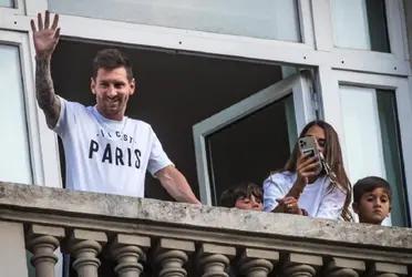 Messi dialogó con medios catalanes y comentó lo que viene siendo hasta el momento la experiencia en el París Saint-Germain para el futbolista y para la persona. Y dejó una anécdota de lo que fueron sus primeros días en la Ciudad Luz.