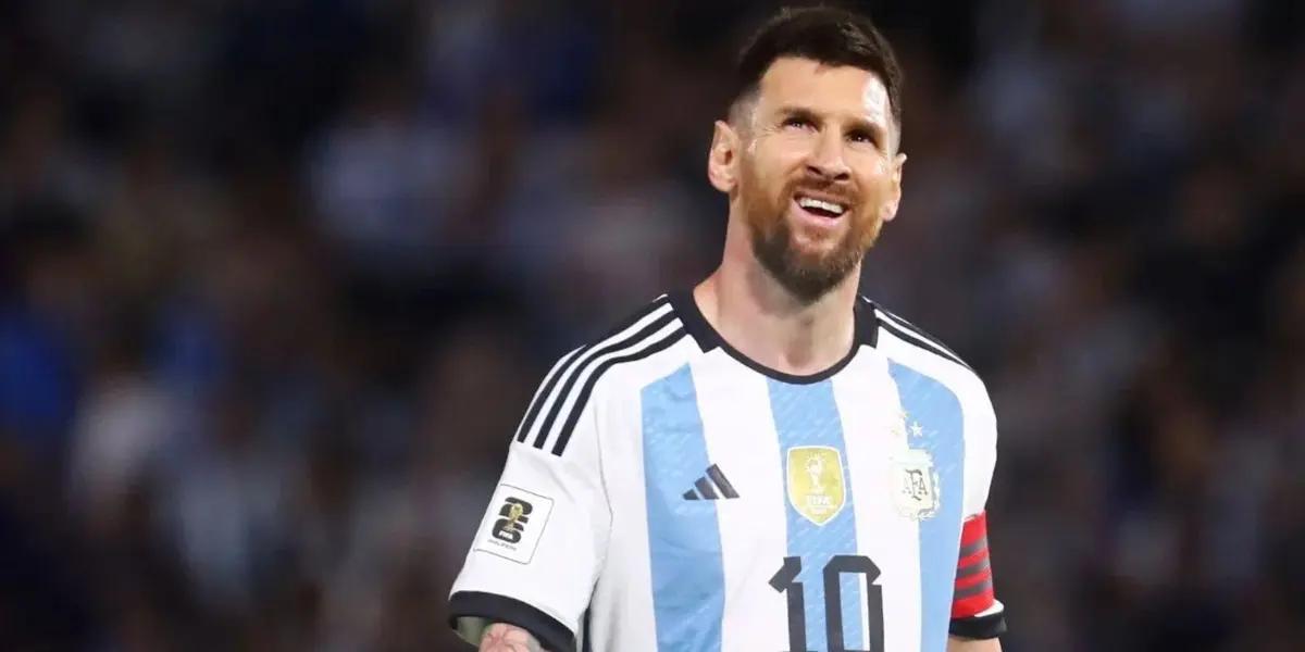 Messi hace poco habló de irrespeto por parte de los uruguayos, pero le sacaron en cara la vez que él se portó mal