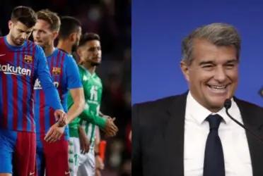Mientras el Barcelona vive una delicada situación financiera, se puede observar a Joan Laporta bailando alegremente en las calles de Las Vegas totalmente alejado de la realidad del club culé.