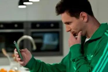 Mientras FC Barcelona se floreaba ante Real Betis, Lionel Messi estaba con su cabeza en otro asunto que puede cambiar su futuro.