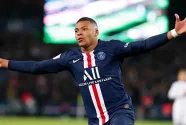 Mientras en París la afición se alegra de poder incorporar a Messi a las filas del PSG, hay un tema que preocupa y no da las mejores sensaciones: la renovación de Kylian Mbappé. El atacante podría quedar libre en junio 2022 y recalar en Real Madrid.