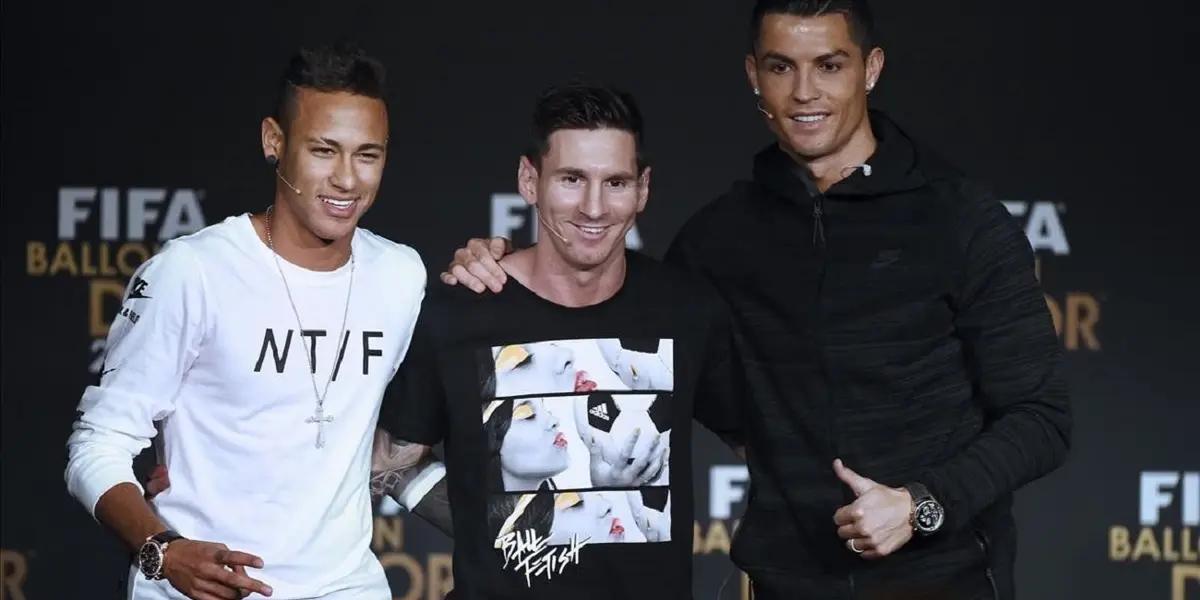 Mientras PSG prepara el estreno de su power trío, con la incorporación de Messi a la dupla de ataque que ya conformaban Neymar y Kylian Mbappé, se trabaja en la renovación del francés que podría quedar libre en 2022. En caso de no haber un acuerdo, podría arribar otro de los mejores jugadores del planeta fútbol: Cristiano Ronaldo. El París Saint-Germain es insaciable.