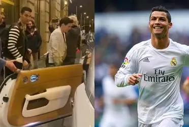 Mientras se dilata su llegada al Al Nassr, CR7 se dejó ver en la capital de España.