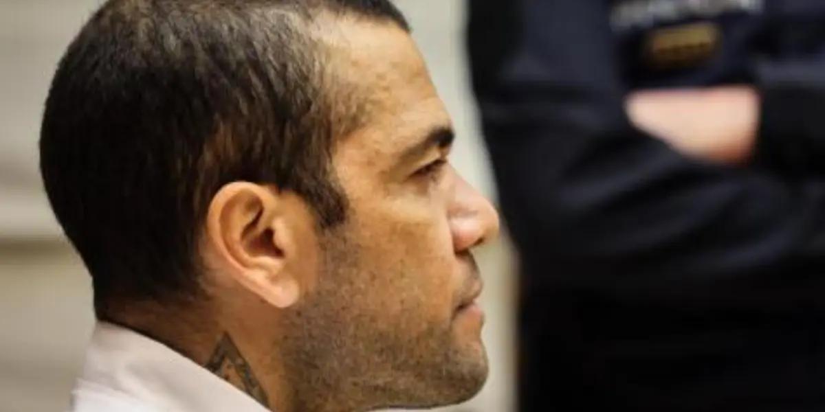 Mira quién daría 9 millones a Dani Alves y sería su salvación para dejar prisión