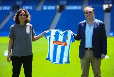 Natalia Arroyo es la entrenadora que le dio alas a la Real Sociedad para poder competir con el legendario equipo femenino del Fútbol Club Barcelona. No solo en la Liga Iberdrola, en la Copa de la Reina también.