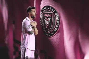 No importa donde esté o a donde vaya, él vuelve locos a todos y este gesto te sorprenderá