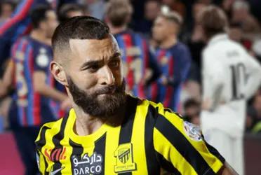 No son buenos los momentos del atacante francés en el Al Ittihad saudí
