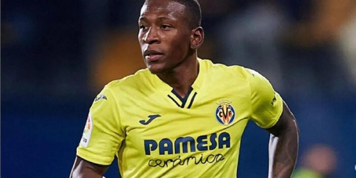 Olympique de Lyon podría haber invertido 20 millones en Pervis Estupiñán pero terminó fichando a Nicolás Tagliafico.