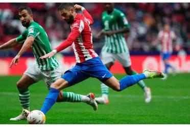 Para seguir soñando con clasificarse a la UEFA Champions League, se enfrentan el campeón defensor de LaLiga con una de las revelaciones del Torneo de Primera División de Argentina.