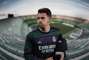 Podría haber fichado por el Real Betis y su vicepresidente le echó la culpa de no hacerlo, a lo que mediocampista respondió vía Twitter