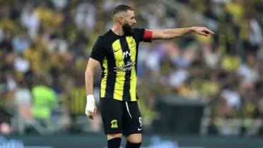 Primero fue con Gallardo, el nuevo dardo de Benzema para su compañeros en Arabia