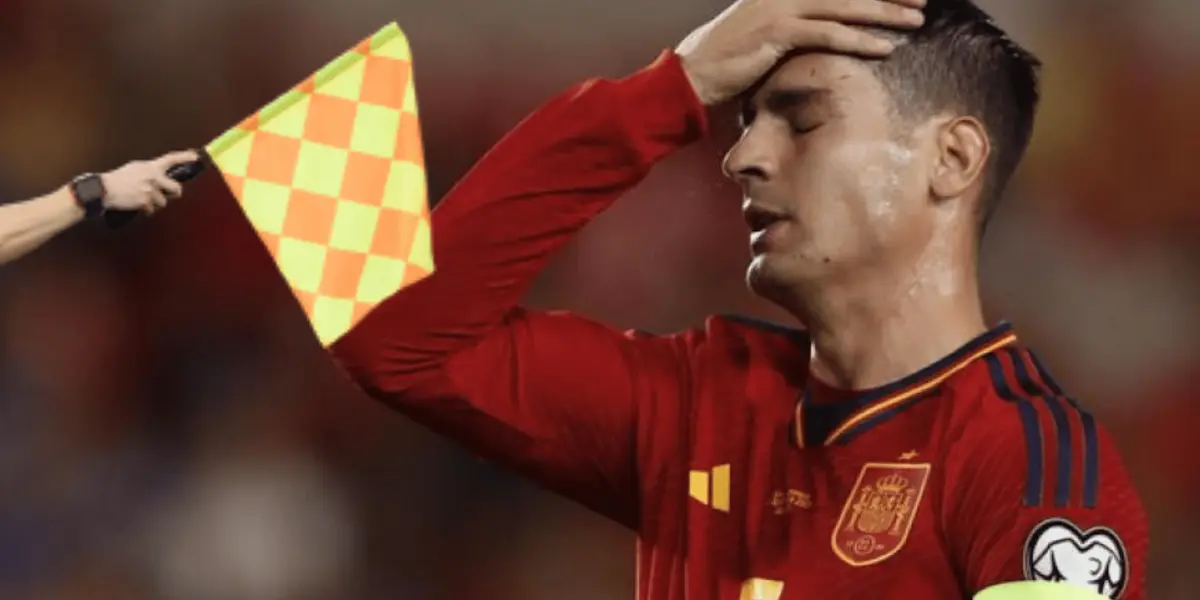 (VIDEO) Inexplicable error de Morata, tocó una pelota que era gol y el VAR lo anuló