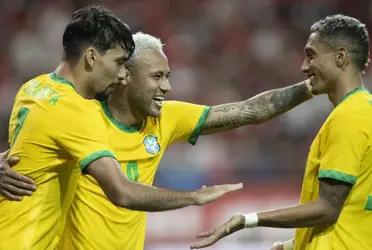 Raphinha dice que no ve fútbol en sus tiempos libres porque ya sabe que Mbappé y Messi son los mejores del mundo.