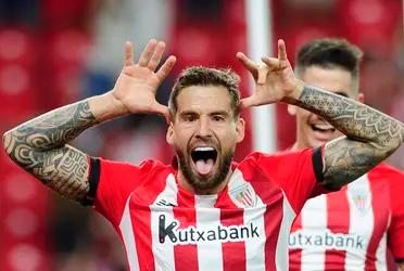 Real Betis aún tiene un gran objetivo esta temporada, ganar la Copa del Rey, pero ya empieza a mirar posibles fichajes para la próxima campaña y mejorar lo hecho en esta. El nombre de Iñigo Martínez sería el elegido para reforzar la defensa y el equipo verdiblanco podría desembolsar 12 millones de euros por el defensor central.